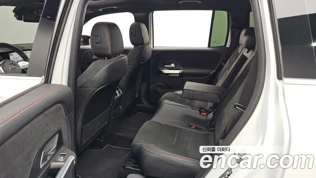 Mercedes-Benz GLB-Class — Фото автомобиля 21