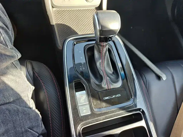 BAIC Beijing U5 PLUS — Фото автомобиля 13