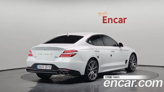 Genesis G70 — Фото автомобиля 2