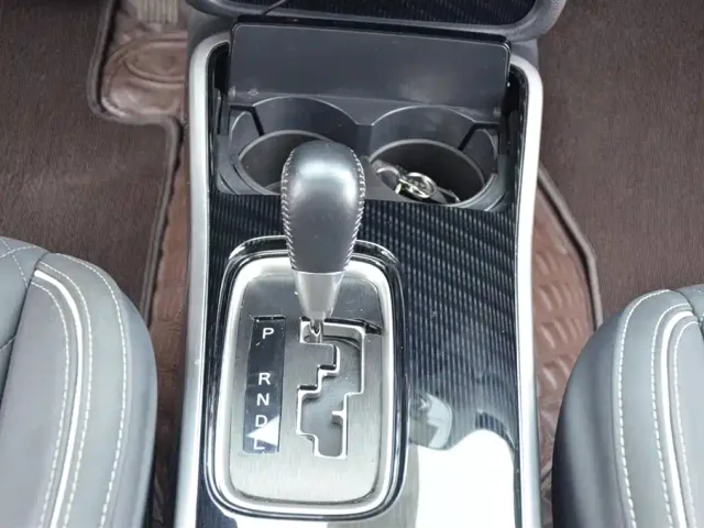 Mitsubishi Outlander — Фото автомобиля 8