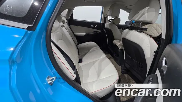 Hyundai Kona Новый Kona Бензин 1.6 турбо 2WD — Фото автомобиля 29