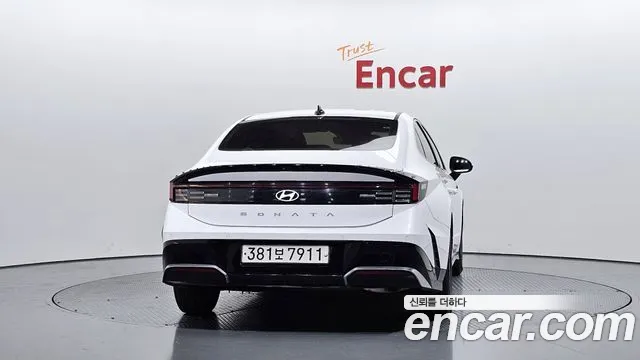 Hyundai Sonata Sonata Edge(DN8) 2.0 LPG(Для проката) — Фото автомобиля 4