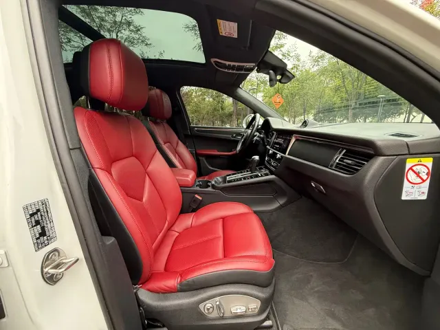Porsche Macan — Фото автомобиля 17