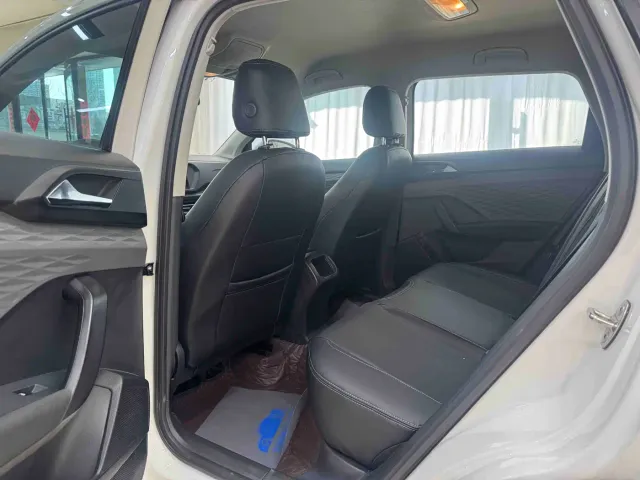Volkswagen Tharu — Фото автомобиля 7