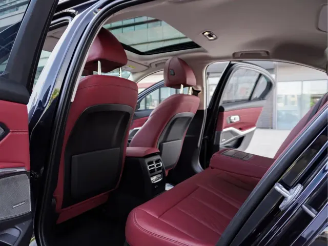 BMW 3 Series — Фото автомобиля 28