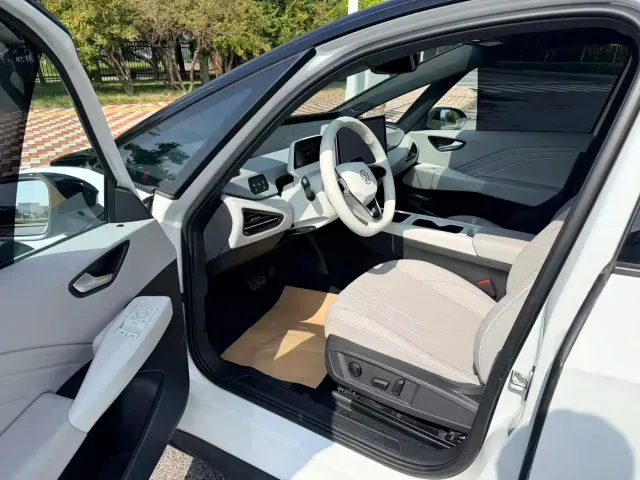 Volkswagen ID.3 — Фото автомобиля 6