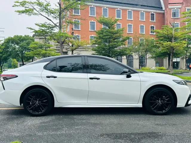 Toyota Camry — Фото автомобиля 8