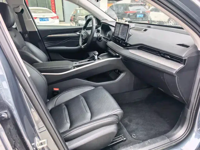 Geely Xingrui — Фото автомобиля 7