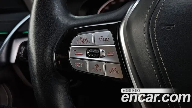 BMW 5-Series 5 серия (G30) 523d xDrive Luxury — Фото автомобиля 29