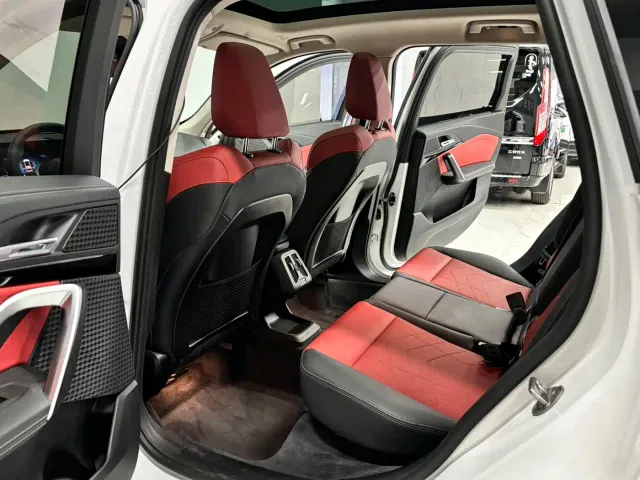 BMW X1 — Фото автомобиля 11