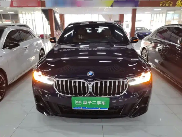 BMW 6 Series Gran Turismo — Фото автомобиля 2