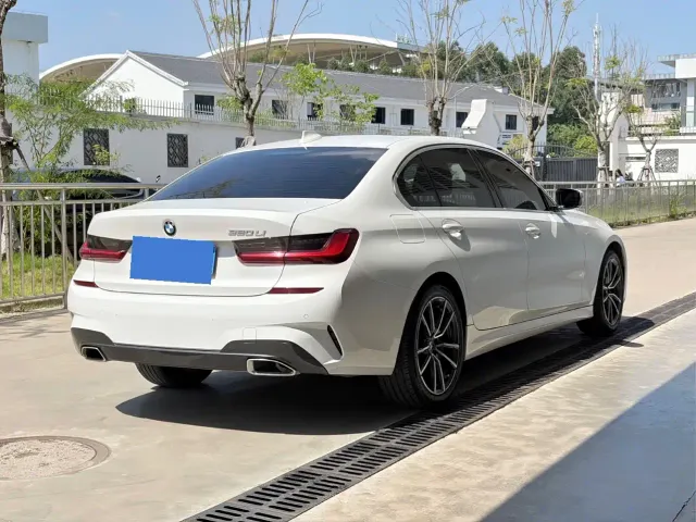 BMW 3 Series — Фото автомобиля 5
