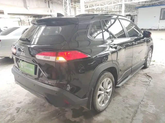 Toyota Corolla Cross — Фото автомобиля 6