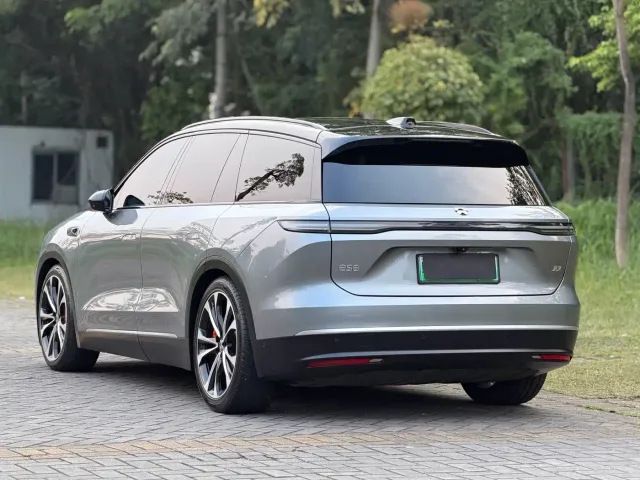 Nio ES8 — Фото автомобиля 7