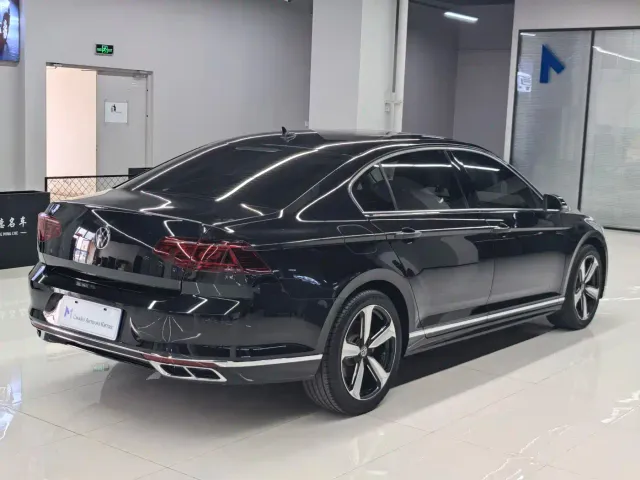Volkswagen Magotan — Фото автомобиля 6