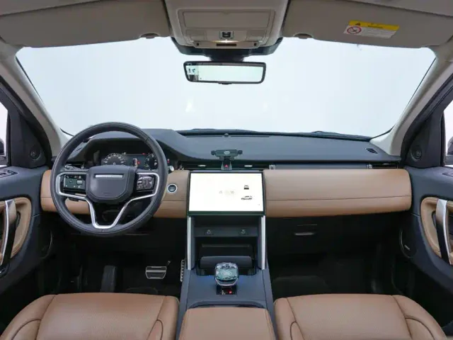 Land Rover Discovery Sport — Фото автомобиля 9