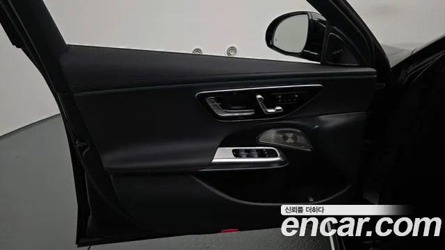 Mercedes-Benz E-Class E-класс W214 E300 4MATIC Exclusive — Фото автомобиля 22