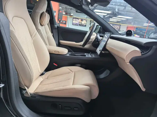 Nio ET5 Touring — Фото автомобиля 16