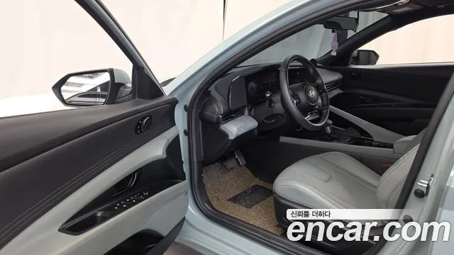 Hyundai Avante CN7 — Фото автомобиля 10