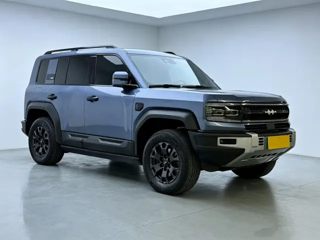 BYD FangChengBao Leopard 5 — Фото автомобиля 3