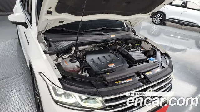 Volkswagen Tiguan Tiguan 2 поколение 2.0 TDI Prestige — Фото автомобиля 6