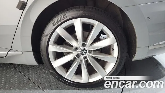 Volkswagen Arteon Arteon 2.0 TDI Prestige — Фото автомобиля 7