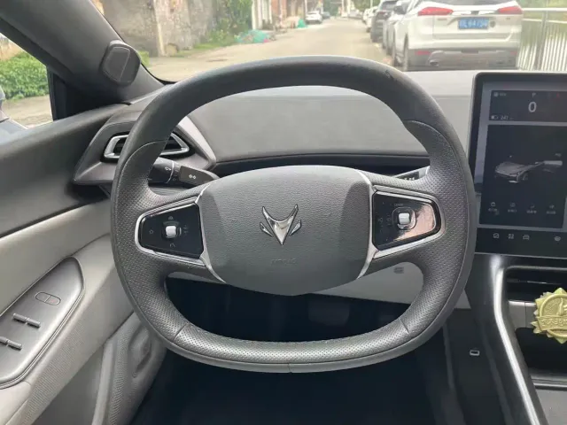 Arcfox Alpha S5 — Фото автомобиля 11