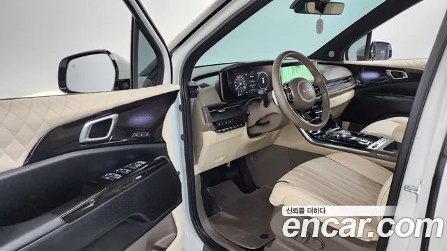 Kia Carnival Generation 4 — Фото автомобиля 15