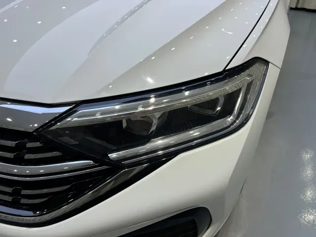 Volkswagen Sagitar — Фото автомобиля 26