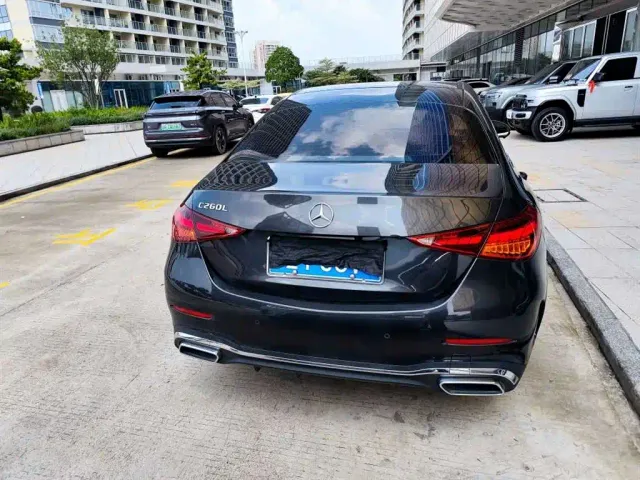 Mercedes-Benz C-Class — Фото автомобиля 4