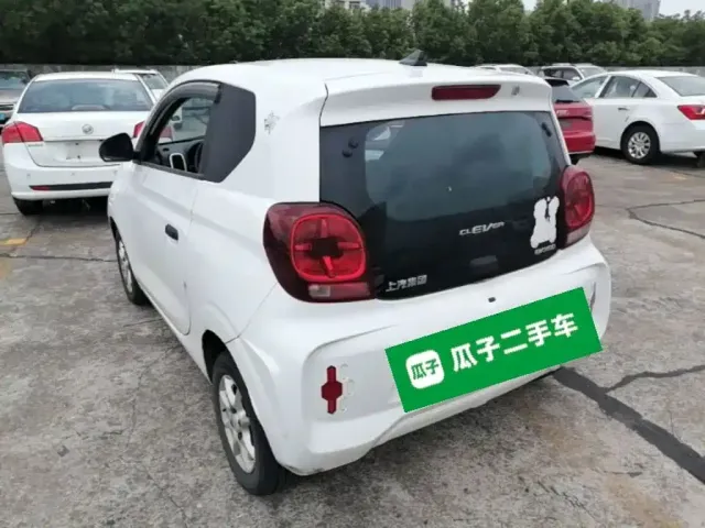 Roewe Clever — Фото автомобиля 4