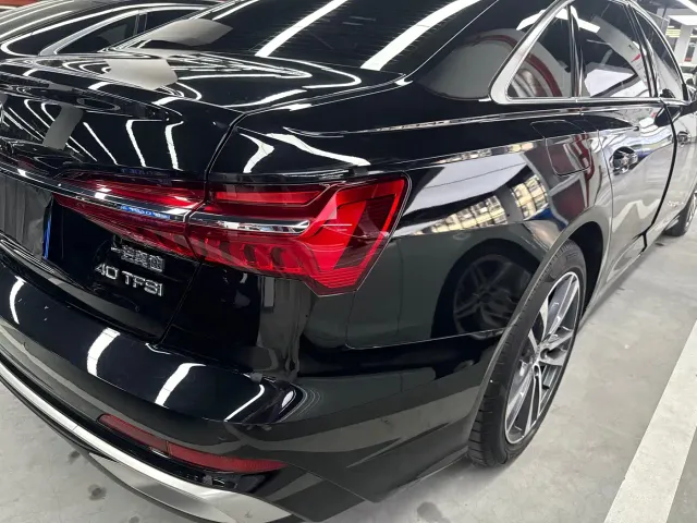 Audi A6L — Фото автомобиля 25