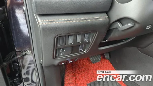 Renault-KoreaSamsung QM6 Новый QM6 2.0 LPe Première 2WD — Фото автомобиля 19
