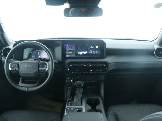 Toyota Prado — Фото автомобиля 5