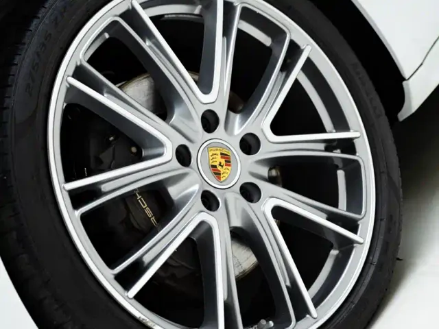 Porsche Panamera — Фото автомобиля 6