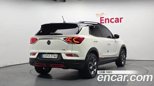 KG_Mobility_Ssangyong KORANDO — Фото автомобиля 2