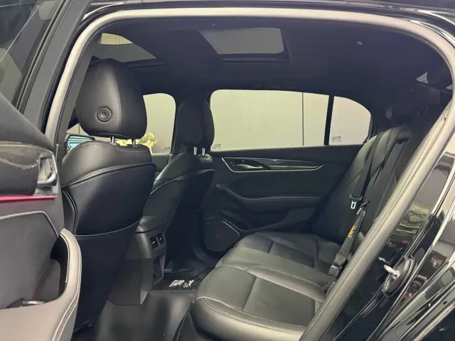 Cadillac CT5 — Фото автомобиля 5