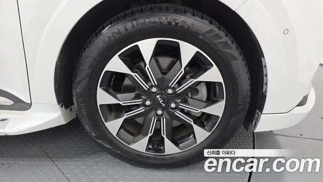 Kia Canival Carnival 4 поколение Бензин 9 мест Hi-Limousine — Фото автомобиля 19