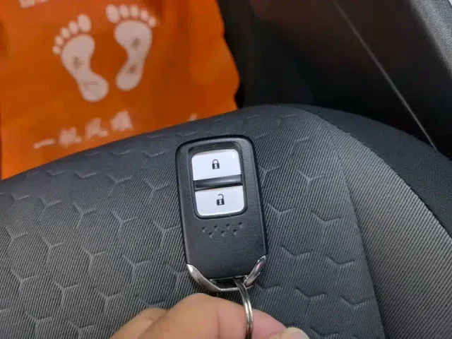 Honda Fit — Фото автомобиля 8