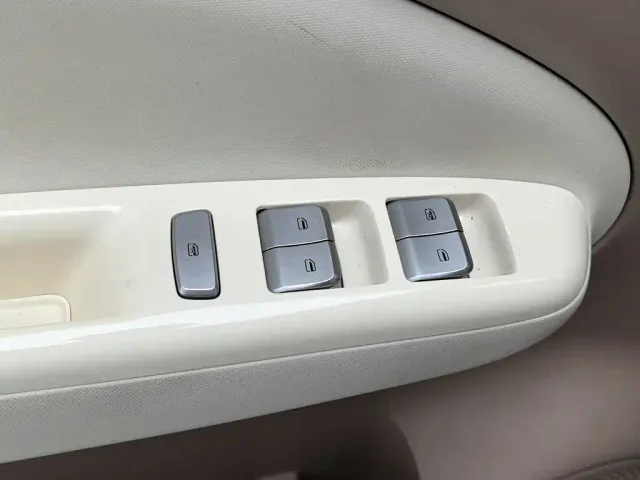 Wuling Hongguang Mini EV — Фото автомобиля 9