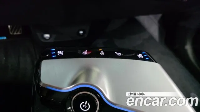 Kia EV6 — Фото автомобиля 26