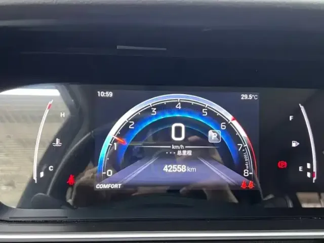 GAC Trumpchi M6 — Фото автомобиля 11