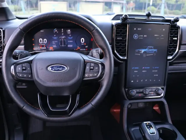 Ford Ranger — Фото автомобиля 18
