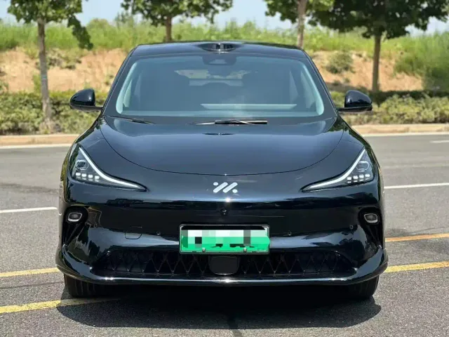 IM Motors LS6 — Фото автомобиля 2