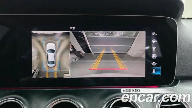 Mercedes-Benz E-Class — Фото автомобиля 15