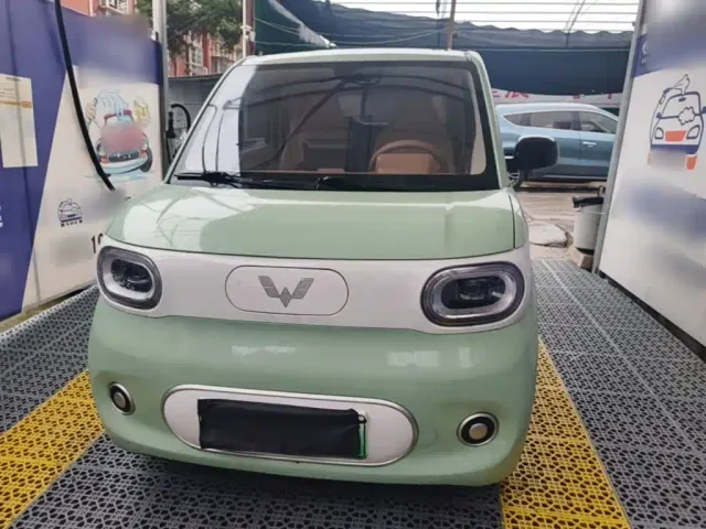 Wuling Hongguang Mini EV — Фото автомобиля 2