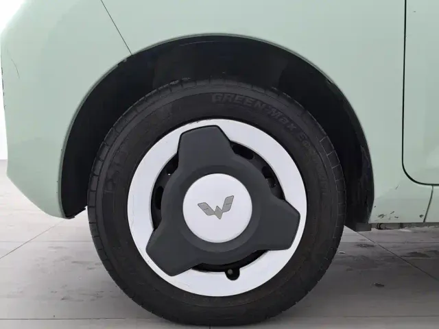 Wuling Hongguang Mini EV — Фото автомобиля 17