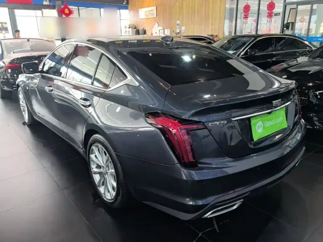 Cadillac CT5 — Фото автомобиля 4