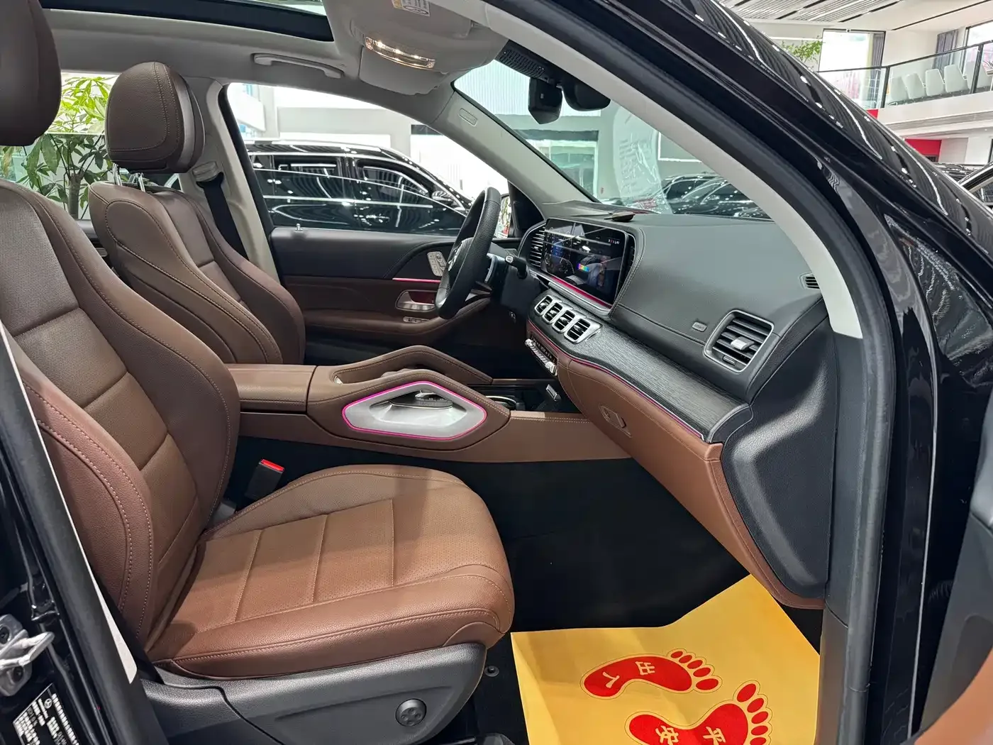 Mercedes-Benz Mercedes-Benz GLS 2024 GLS 450 4MATIC Fashion Edition — Фото автомобиля 17