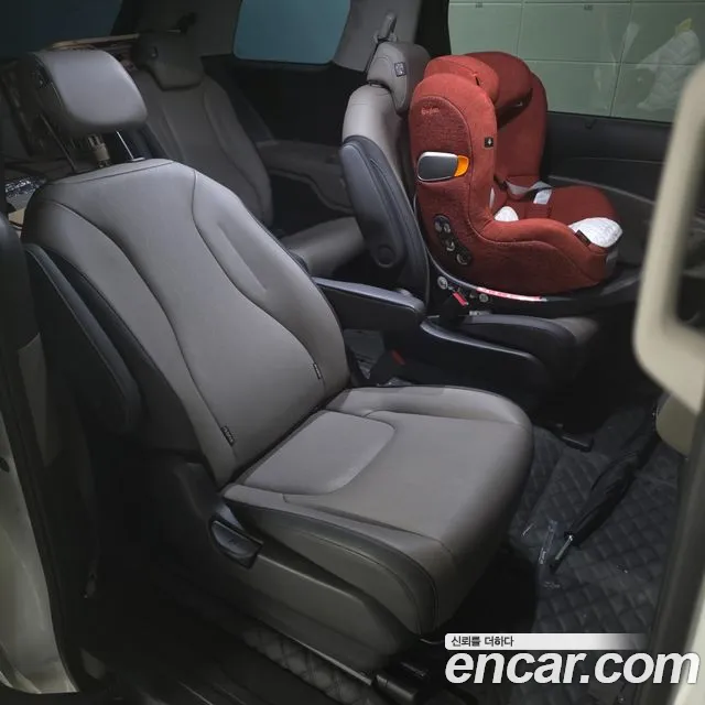 Kia Carnival 4th Gen — Фото автомобиля 14